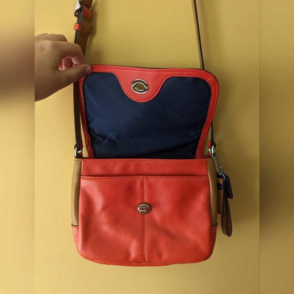 NEW Vintage Coach Crossbody Bag - Picture 5 of 7